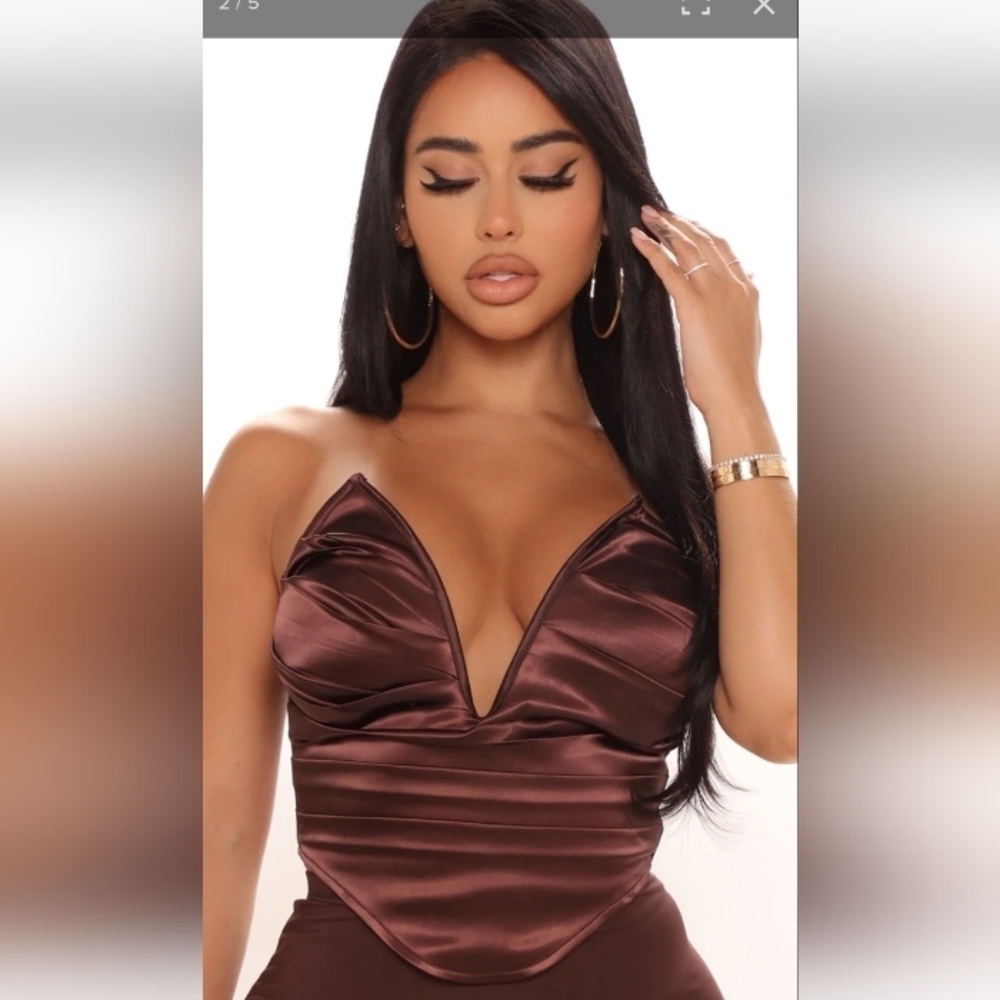 Fashion Nova- Expensive Views Deep V Corset- W Sz Small - Picture 2 of 9